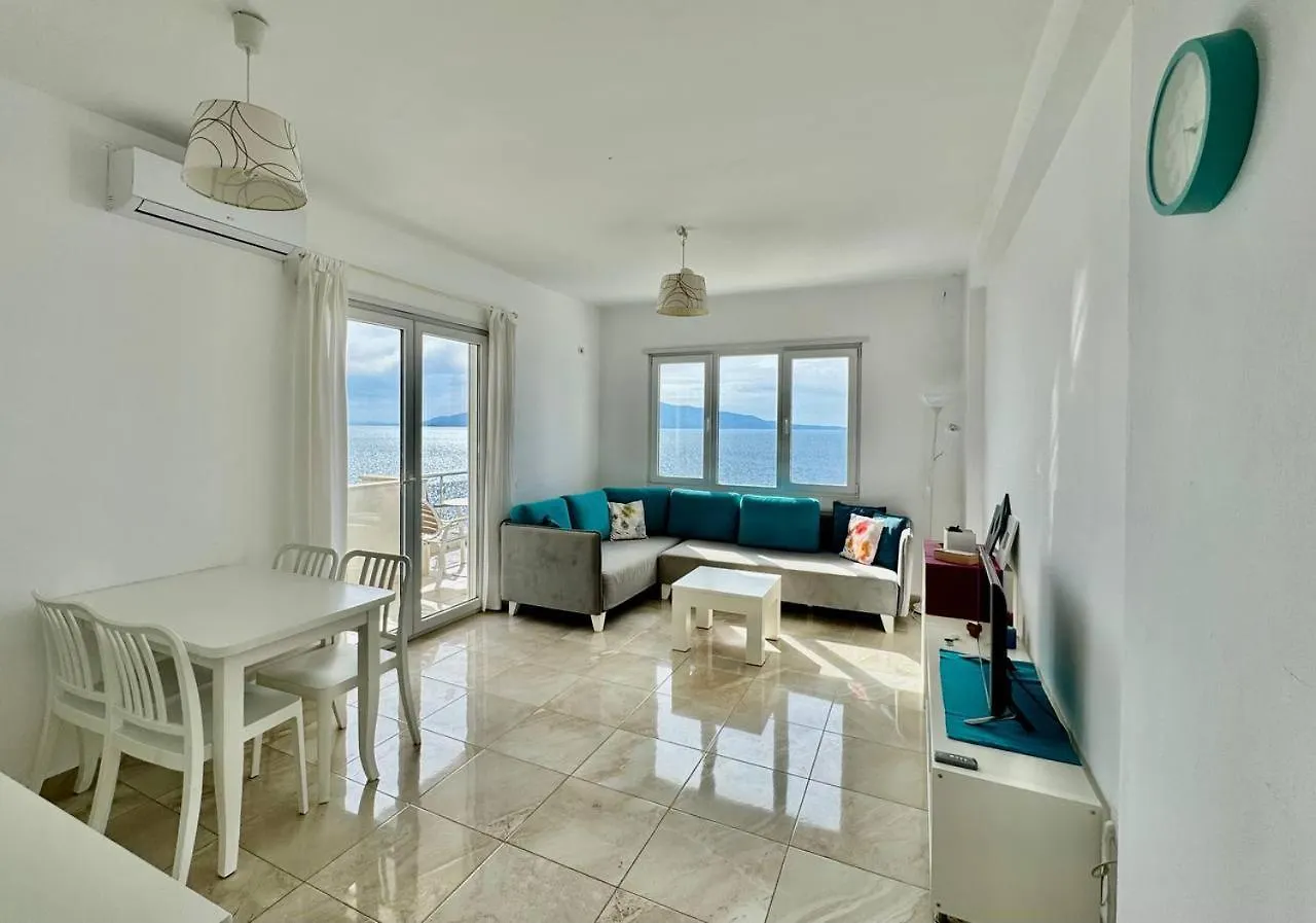 شقة White Sea View Residence ساراندا