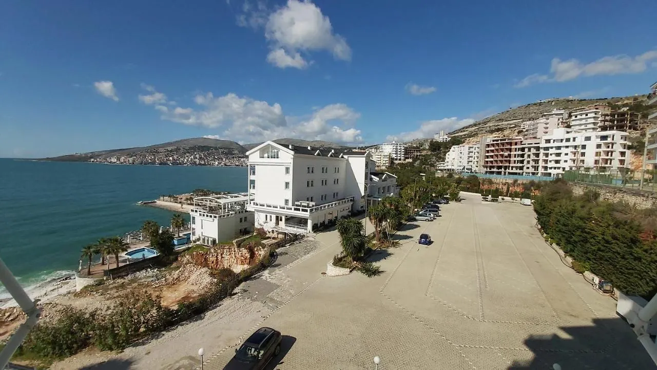 Apartmán White Sea View Residence Sarandë